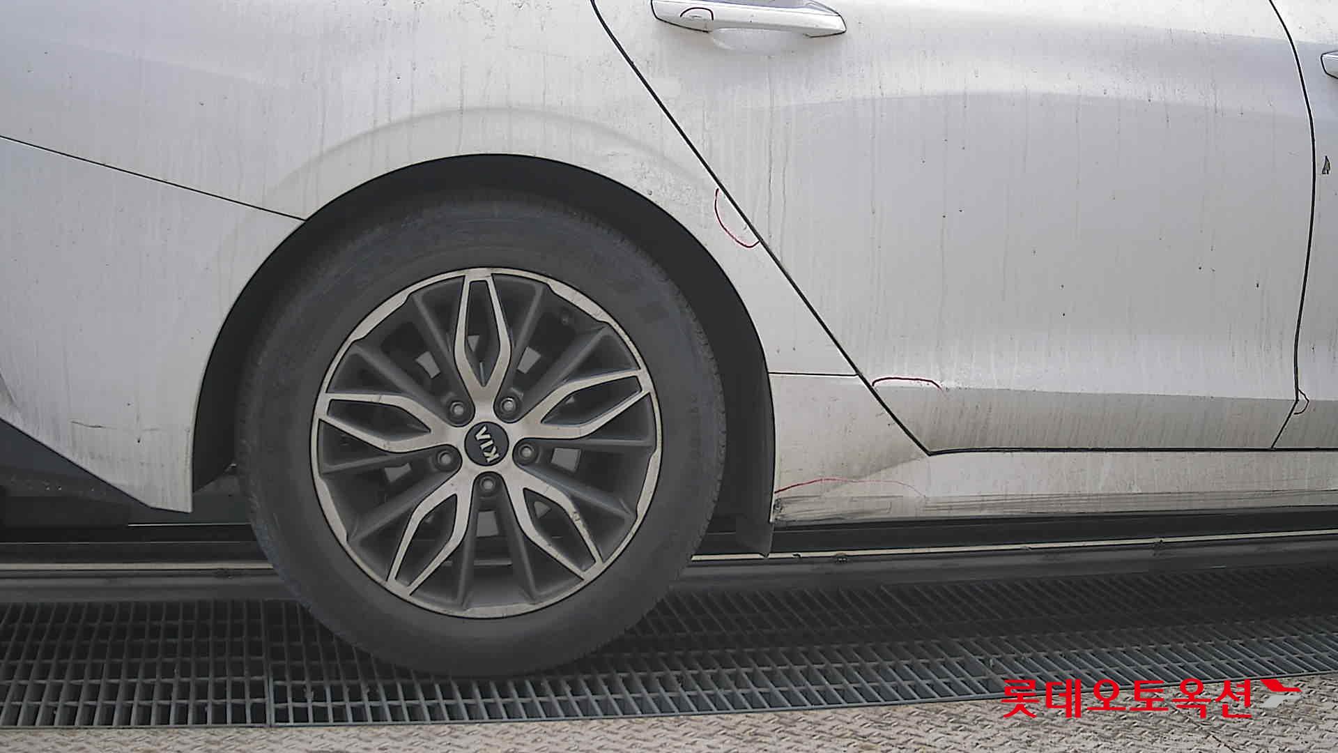 기아자동차 K5 2021 - 이미지 28