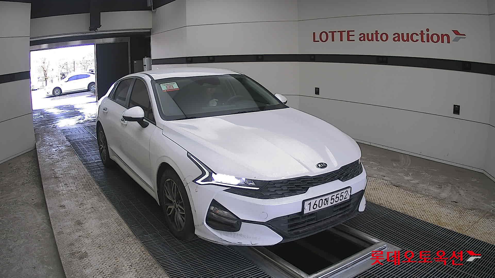 كيا K5 2021 - صورة 24