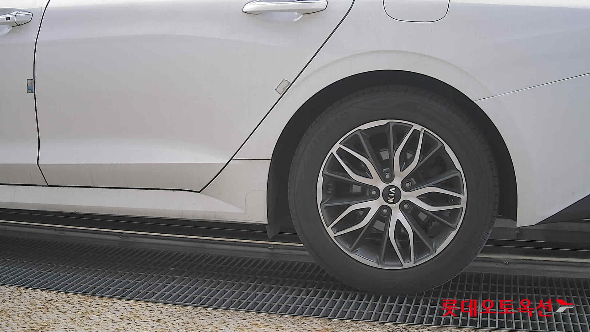 كيا K5 2021 - صورة 26