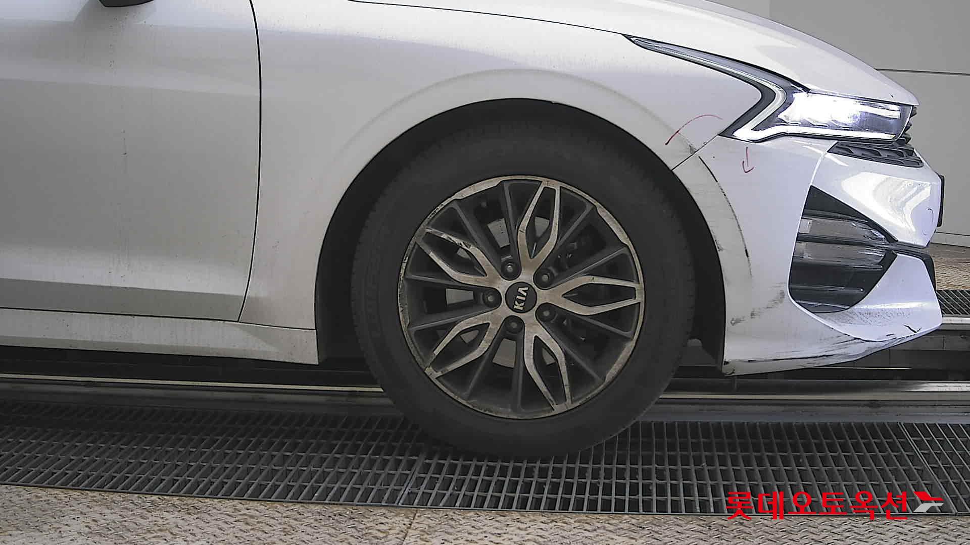 كيا K5 2021 - صورة 27