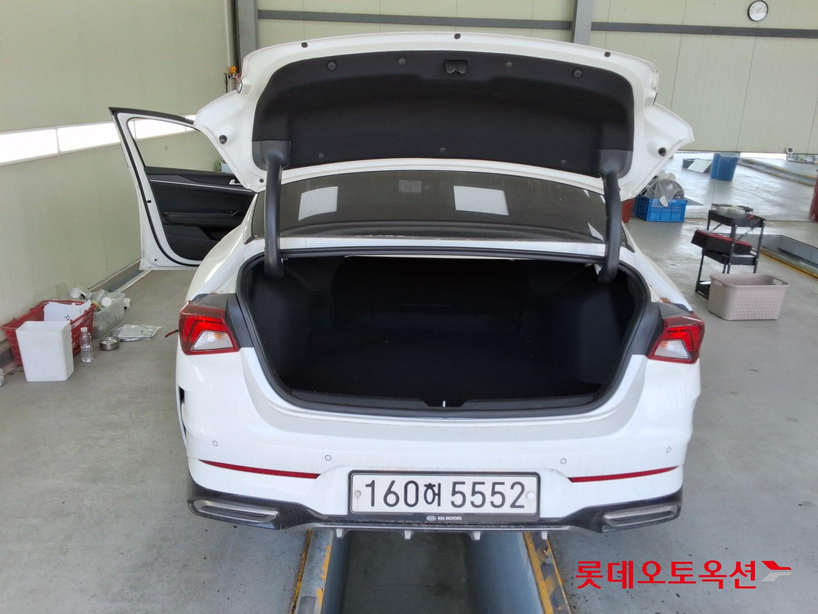 كيا K5 2021 - صورة 9