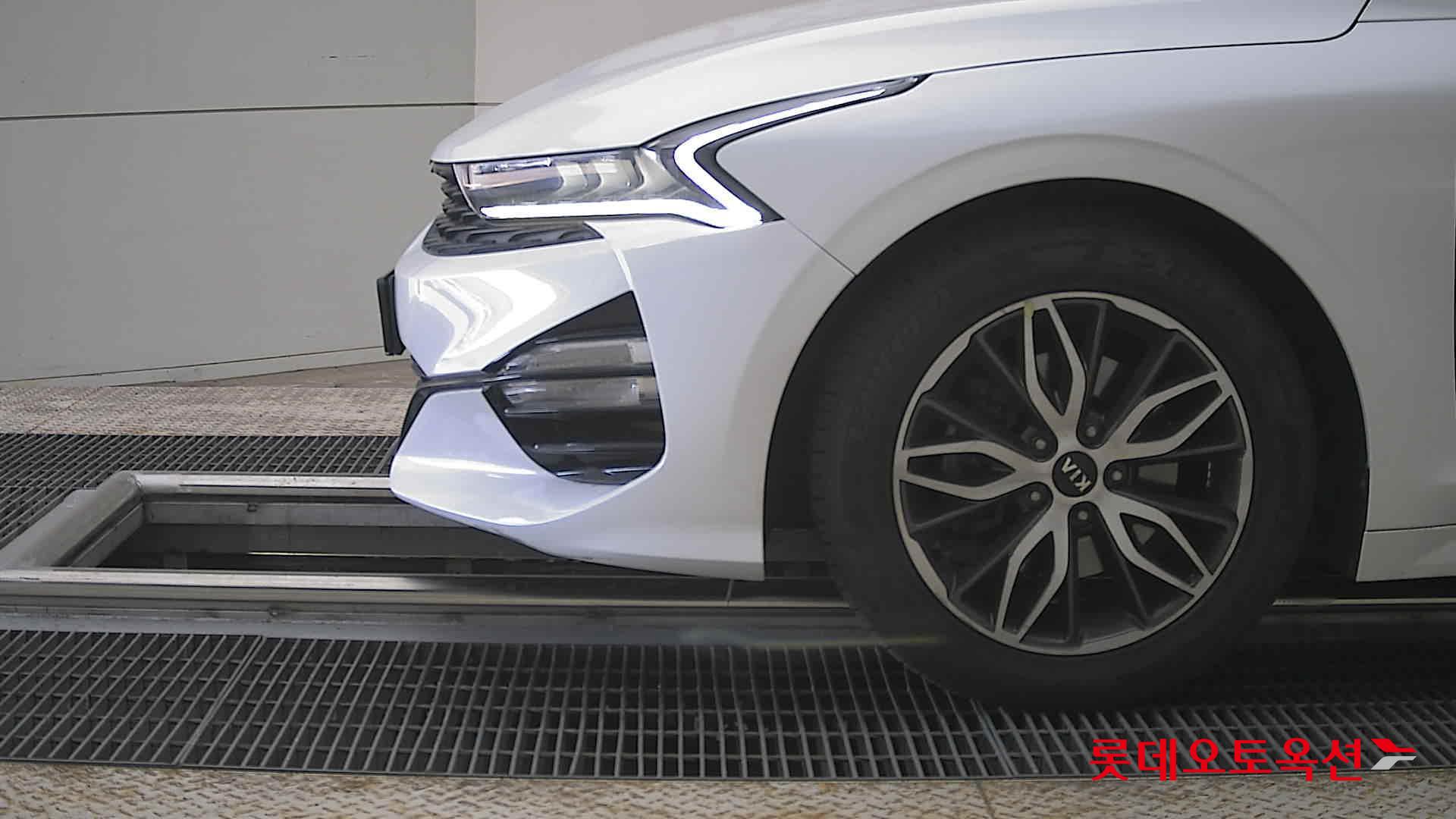 기아자동차 K5 2021 - 이미지 25