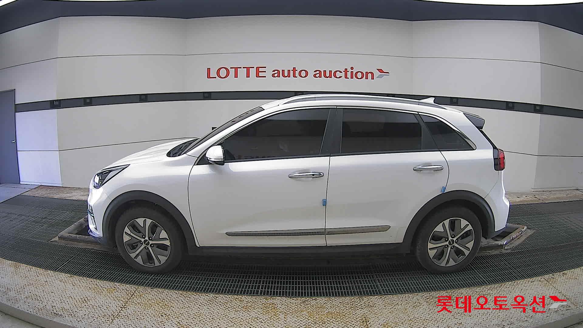 Kia Niro EV id 3816400 из Кореи 7