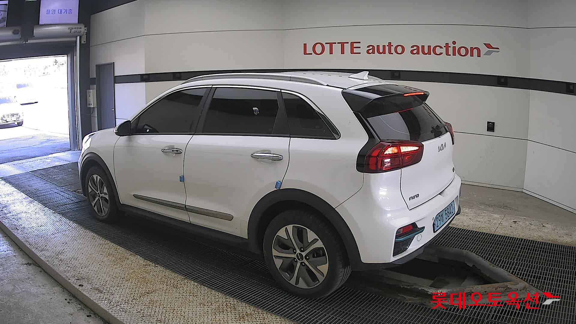 Kia Niro EV id 3816400 из Кореи 10