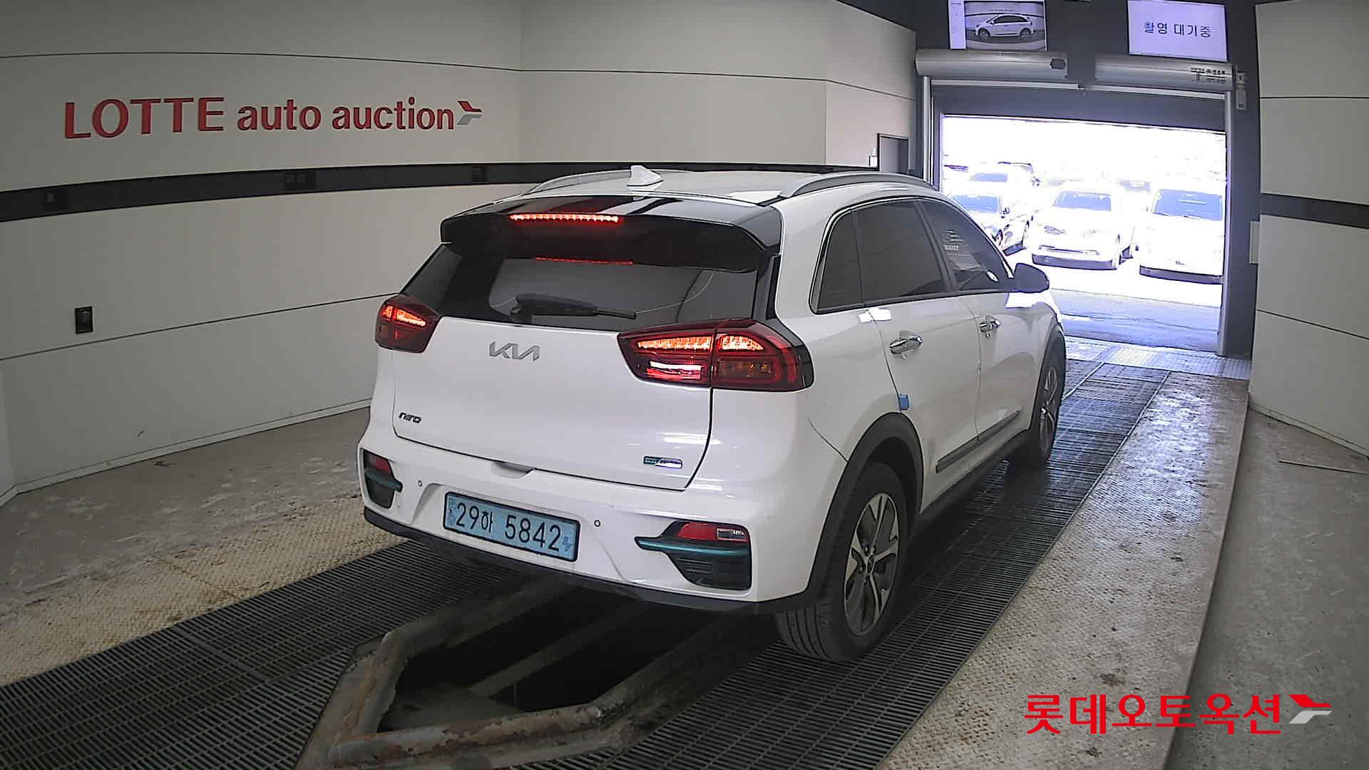 Kia Niro EV id 3816400 из Кореи 20