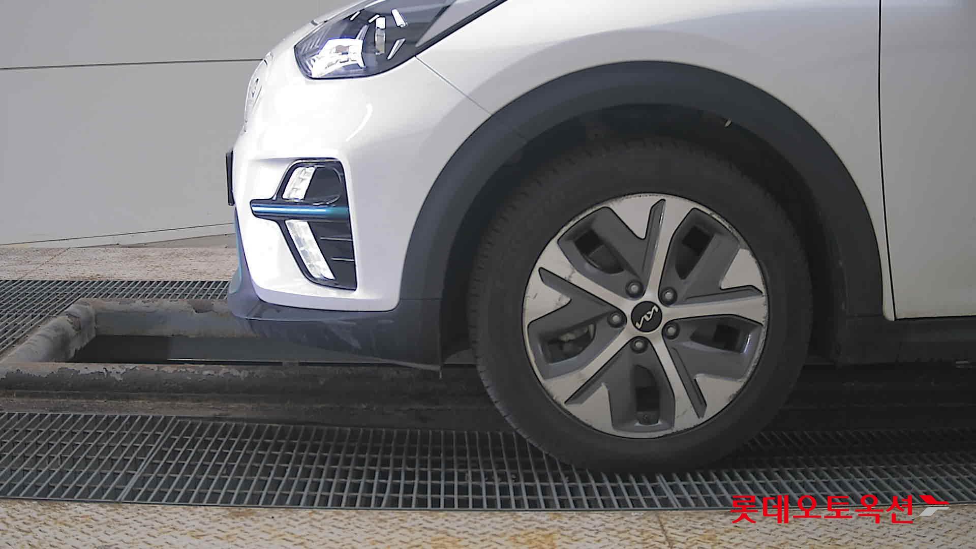 Kia Niro EV id 3816400 из Кореи 21