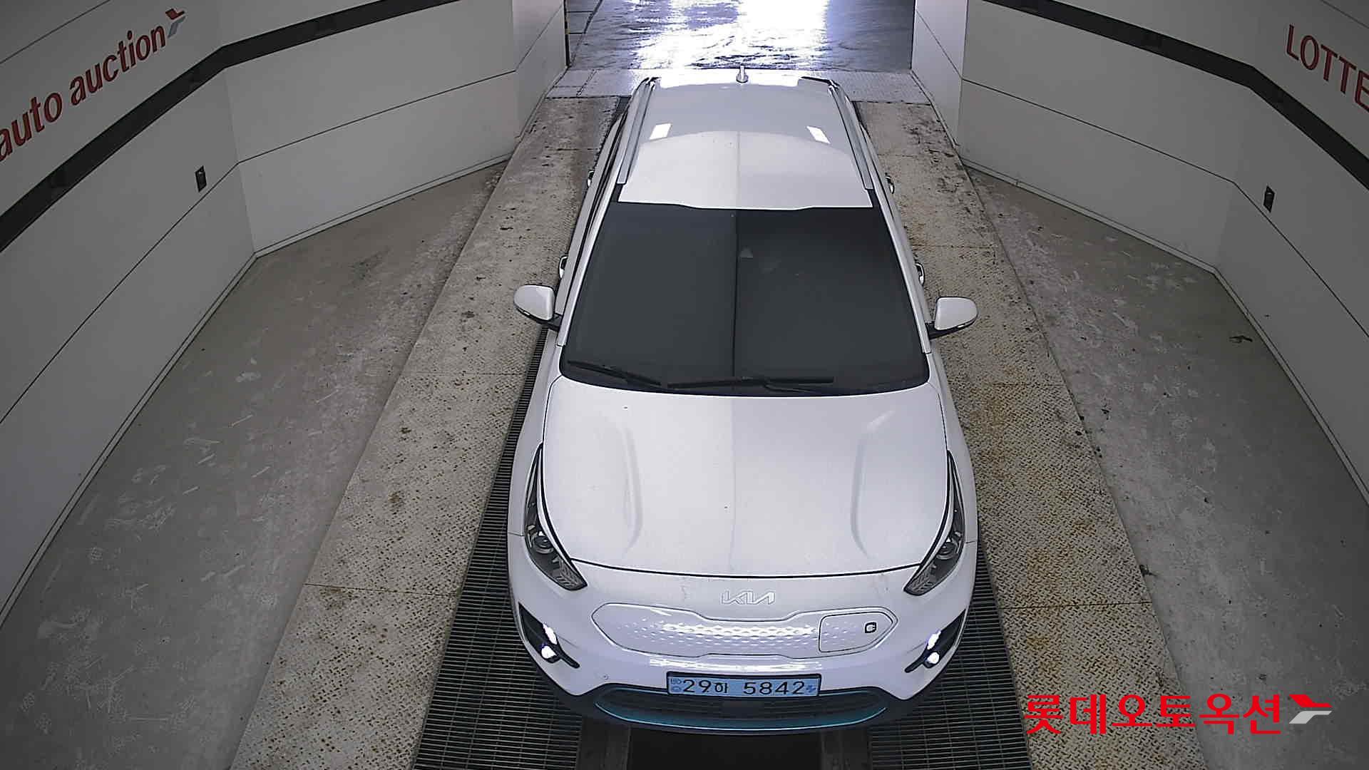 Kia Niro EV id 3816400 из Кореи 25