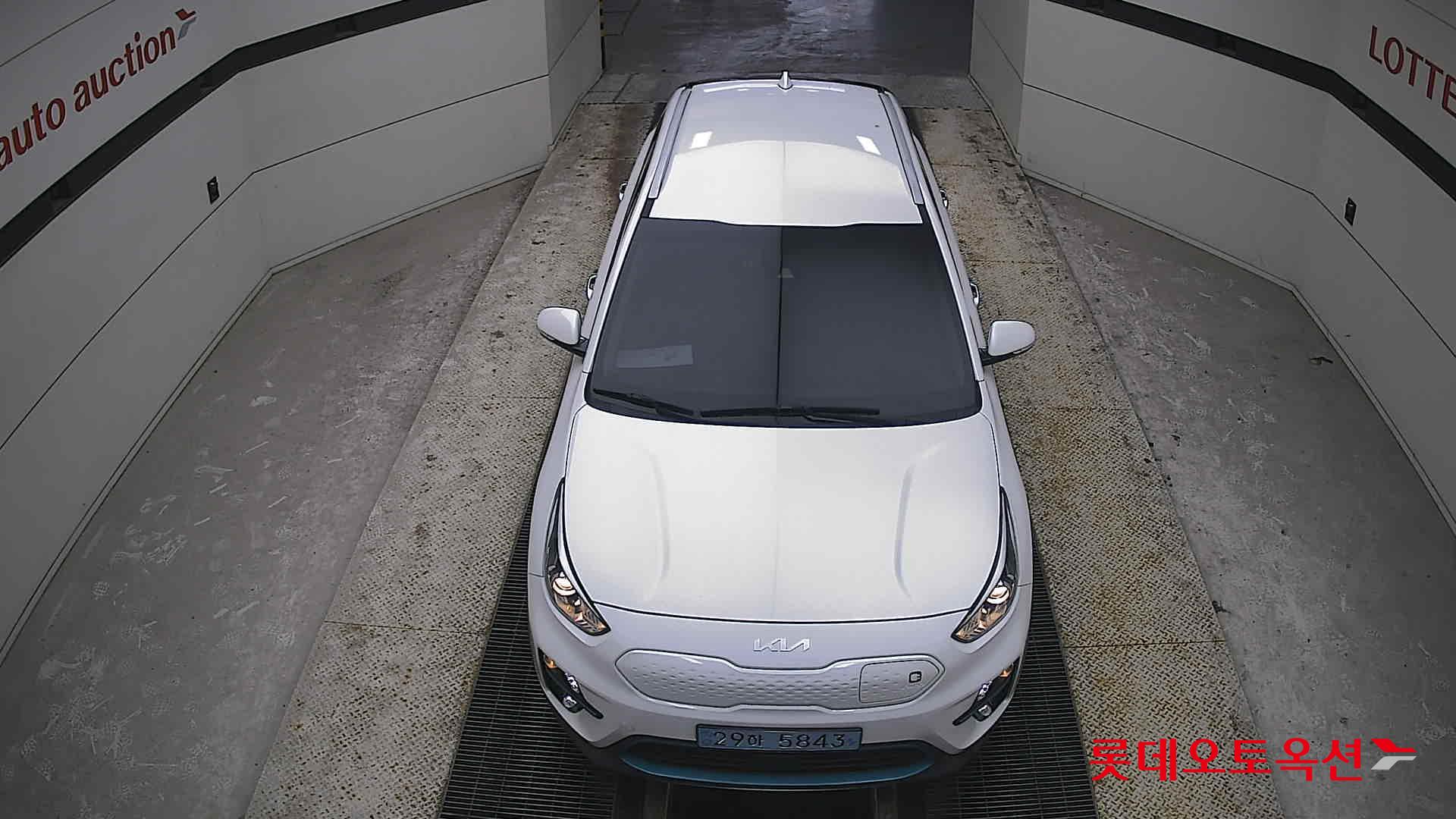 Kia Niro EV id 3816454 из Кореи 25