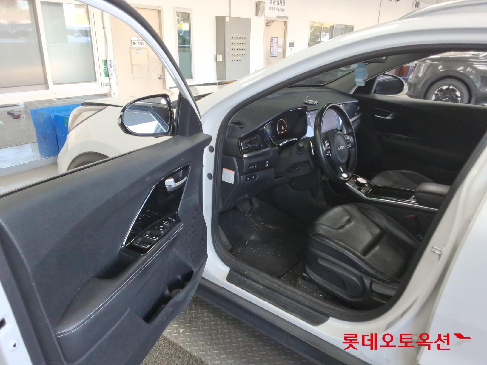 Kia Niro EV id 3816454 из Кореи 34