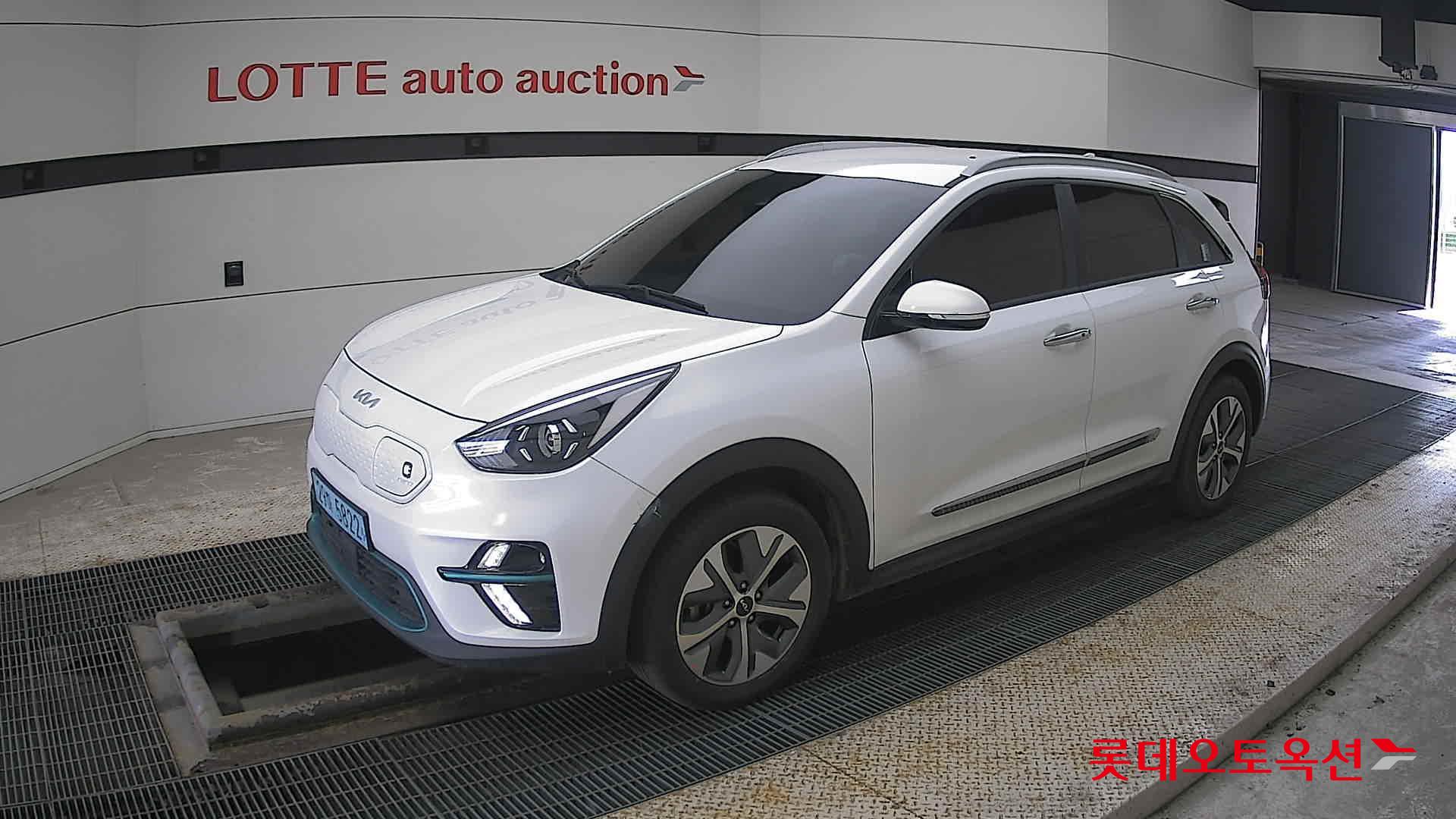 Kia Niro EV id 3816392 из Кореи 13