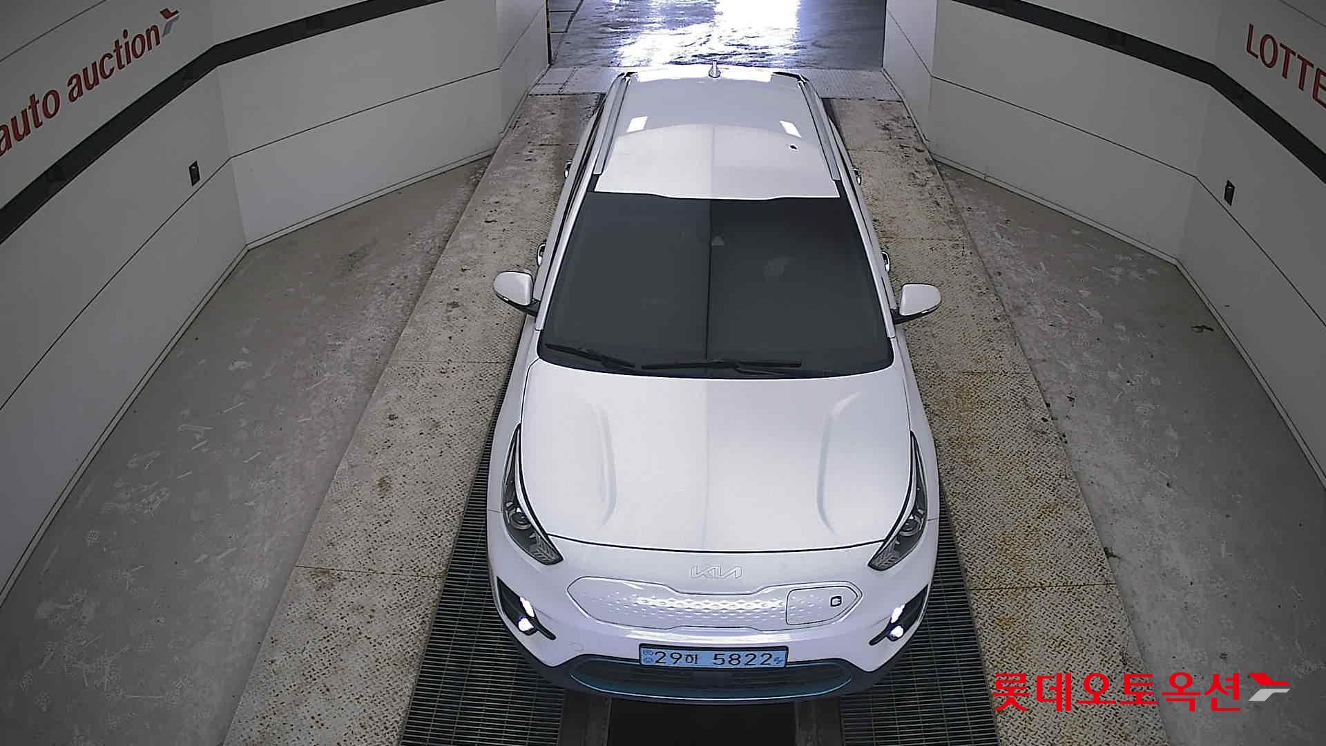 Kia Niro EV id 3816392 из Кореи 25