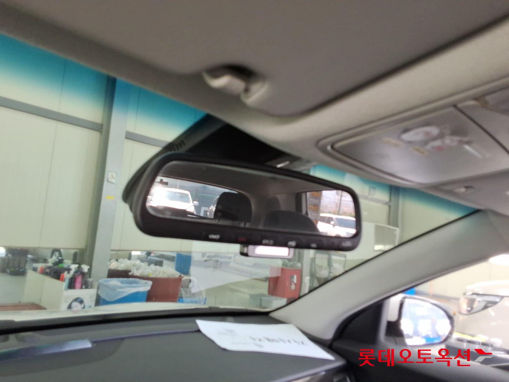 Kia Niro EV id 3816392 из Кореи 32