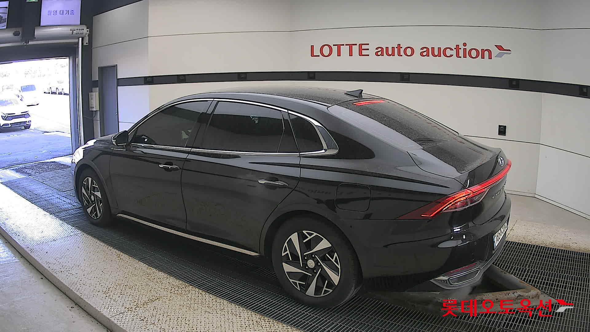 Hyundai Grandeur Hybrid id 3633563 из Кореи 10