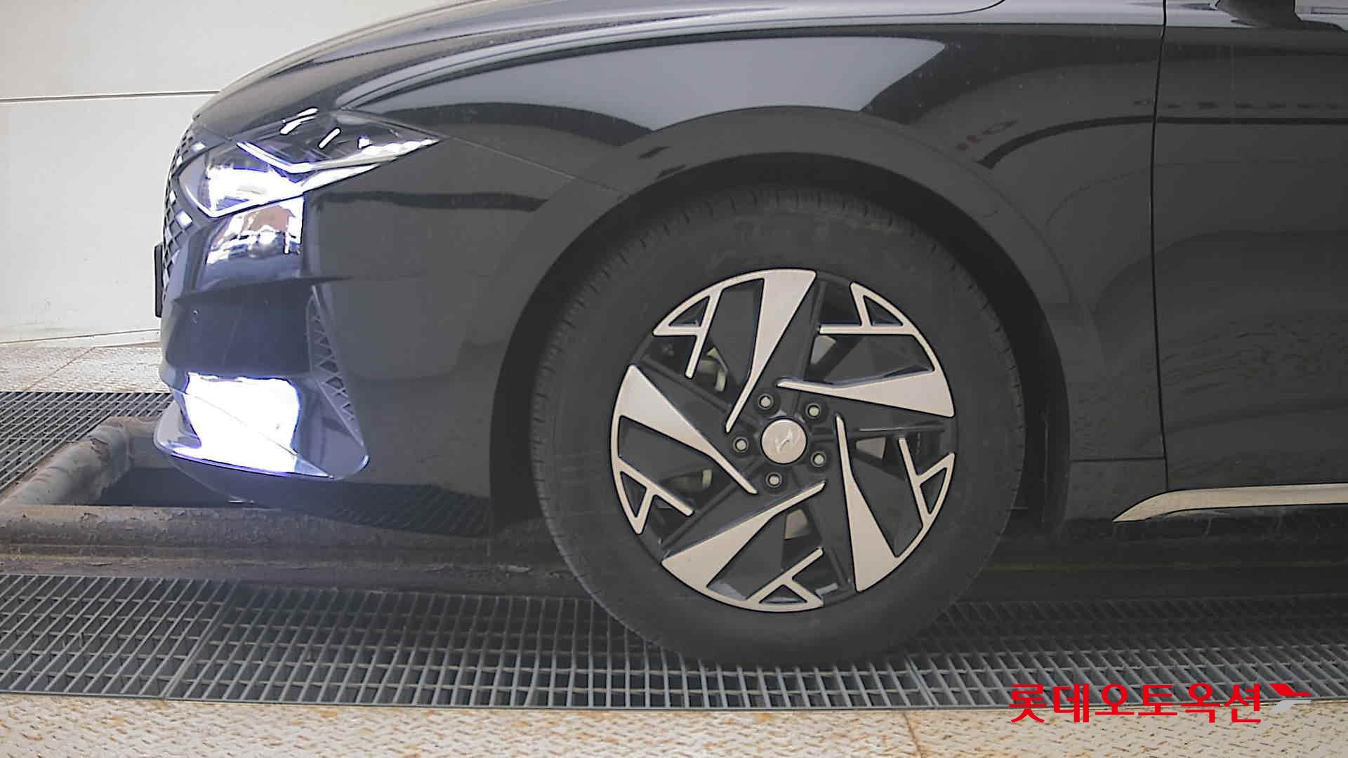 Hyundai Grandeur Hybrid id 3633563 из Кореи 21