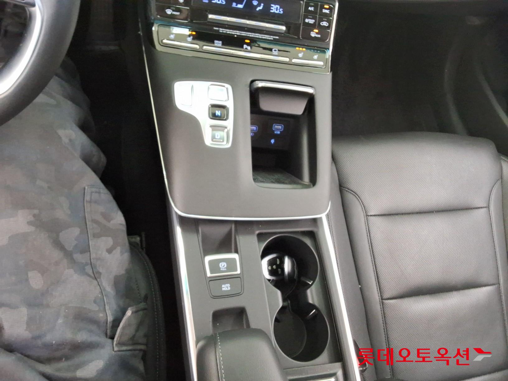 Hyundai Grandeur Hybrid id 3633563 из Кореи 31