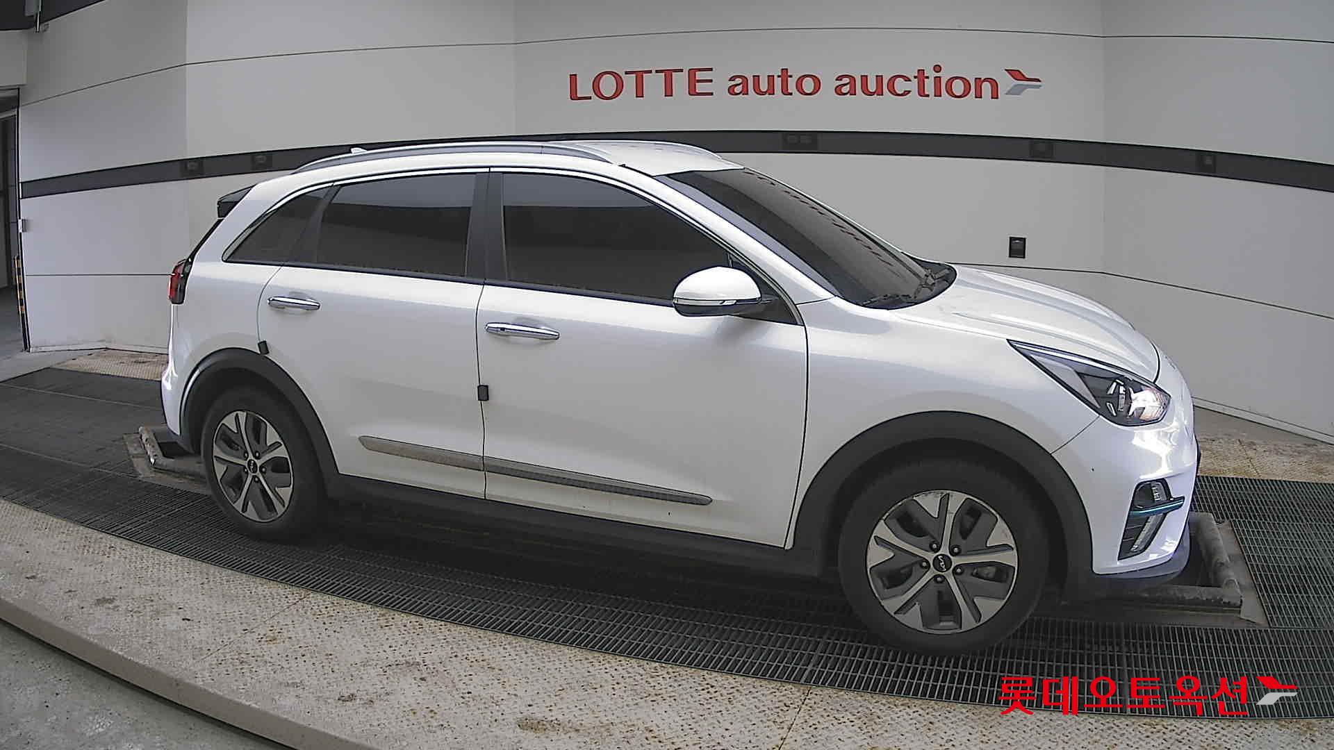 كيا نيرو 2022 - صورة 22