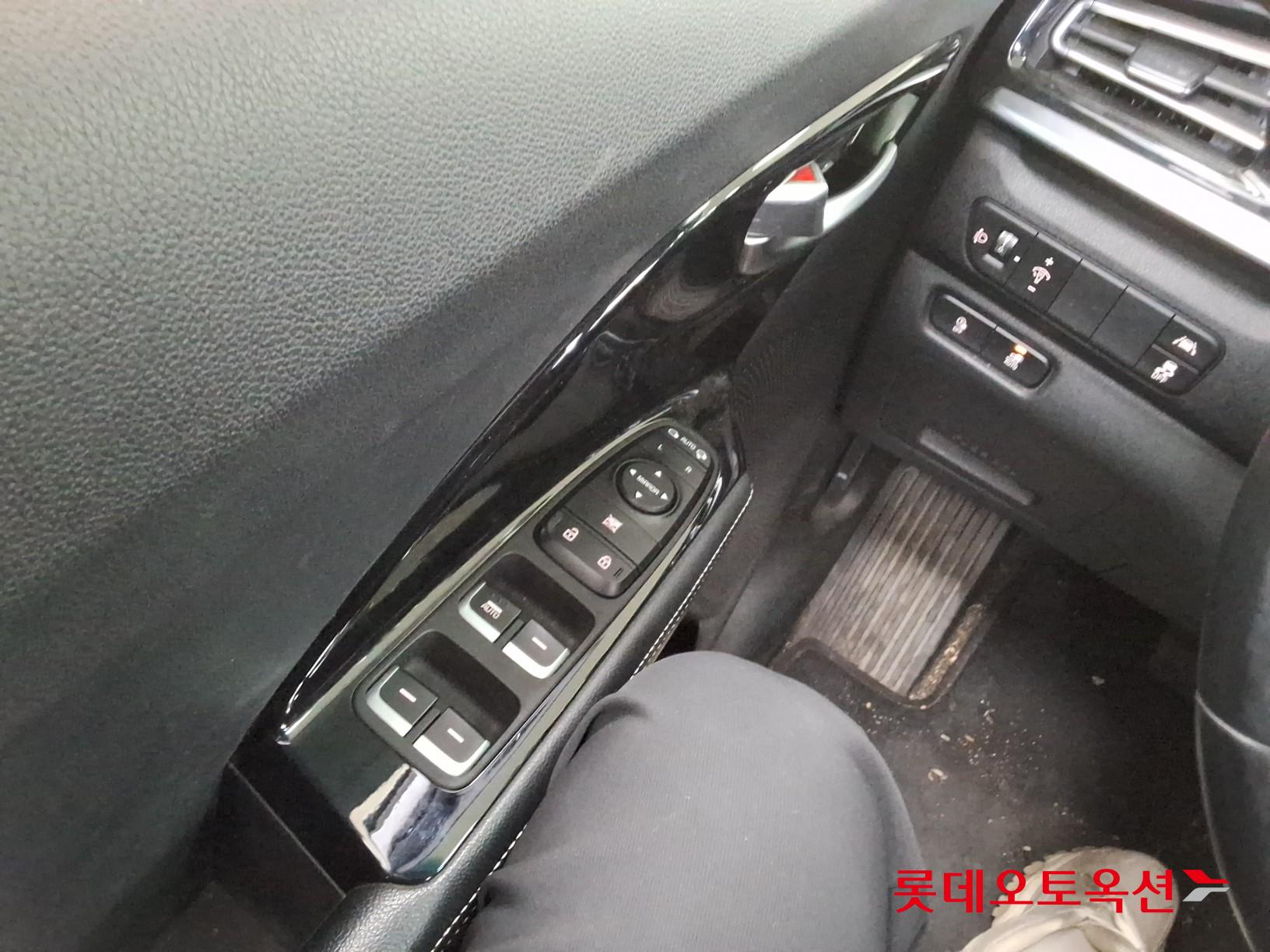 كيا نيرو 2022 - صورة 29