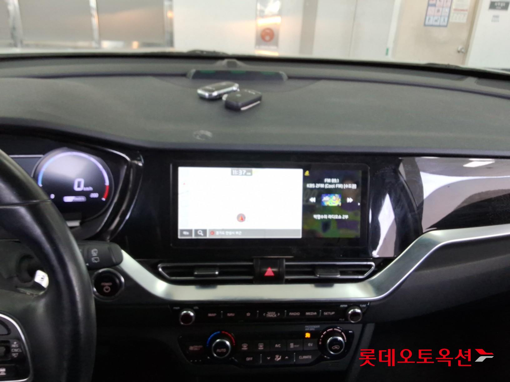 كيا نيرو 2022 - صورة 32