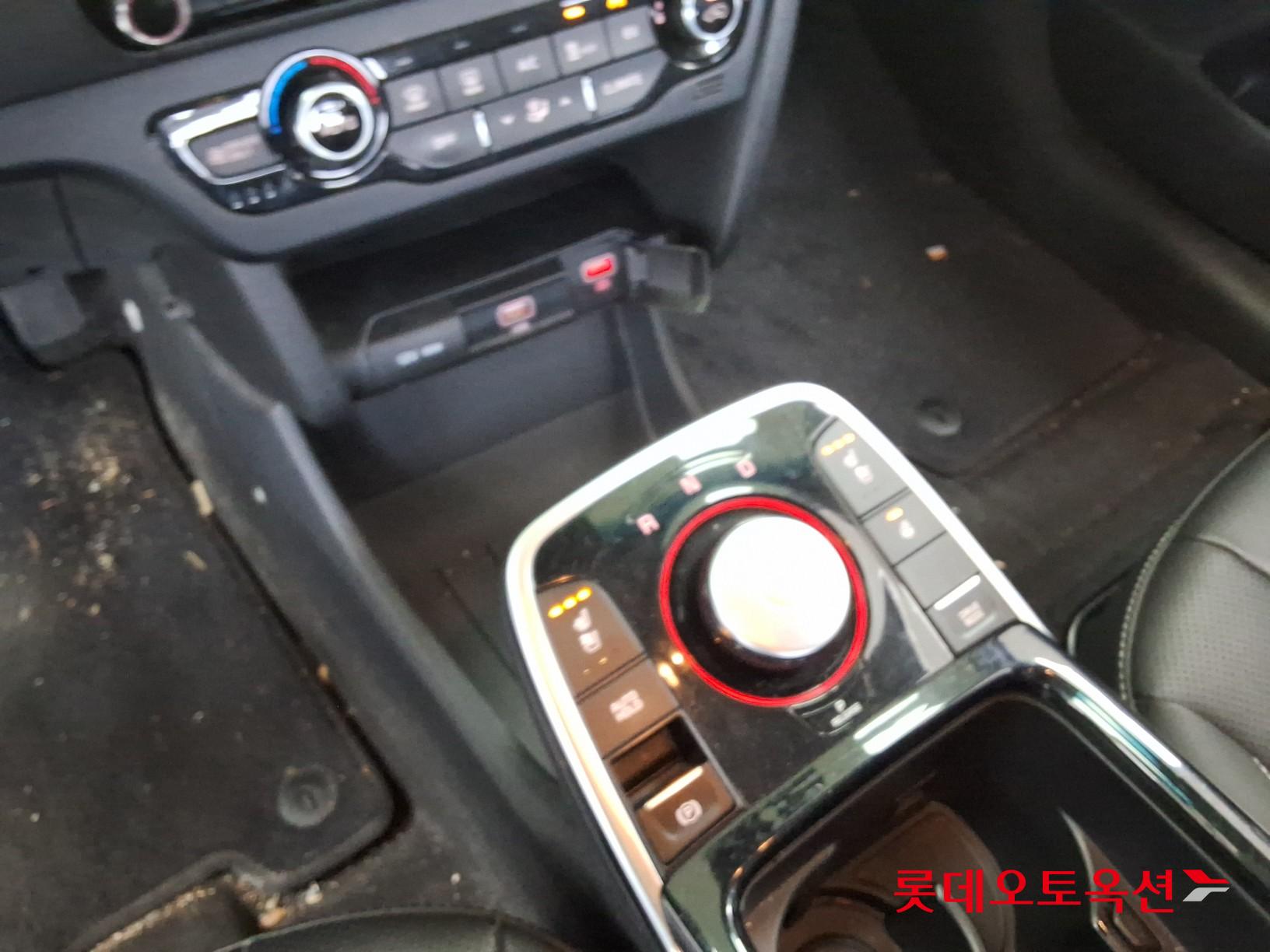 كيا نيرو 2022 - صورة 9