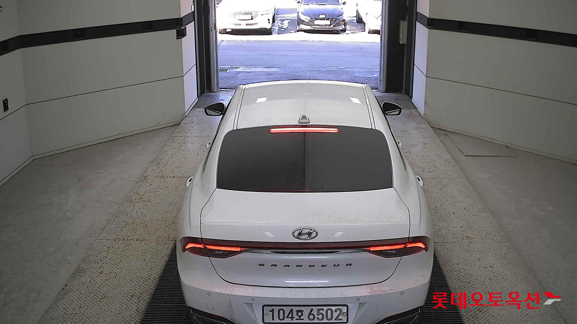 Hyundai Grandeur Hybrid 2020 White cream (optional) из Кореи, фото 5