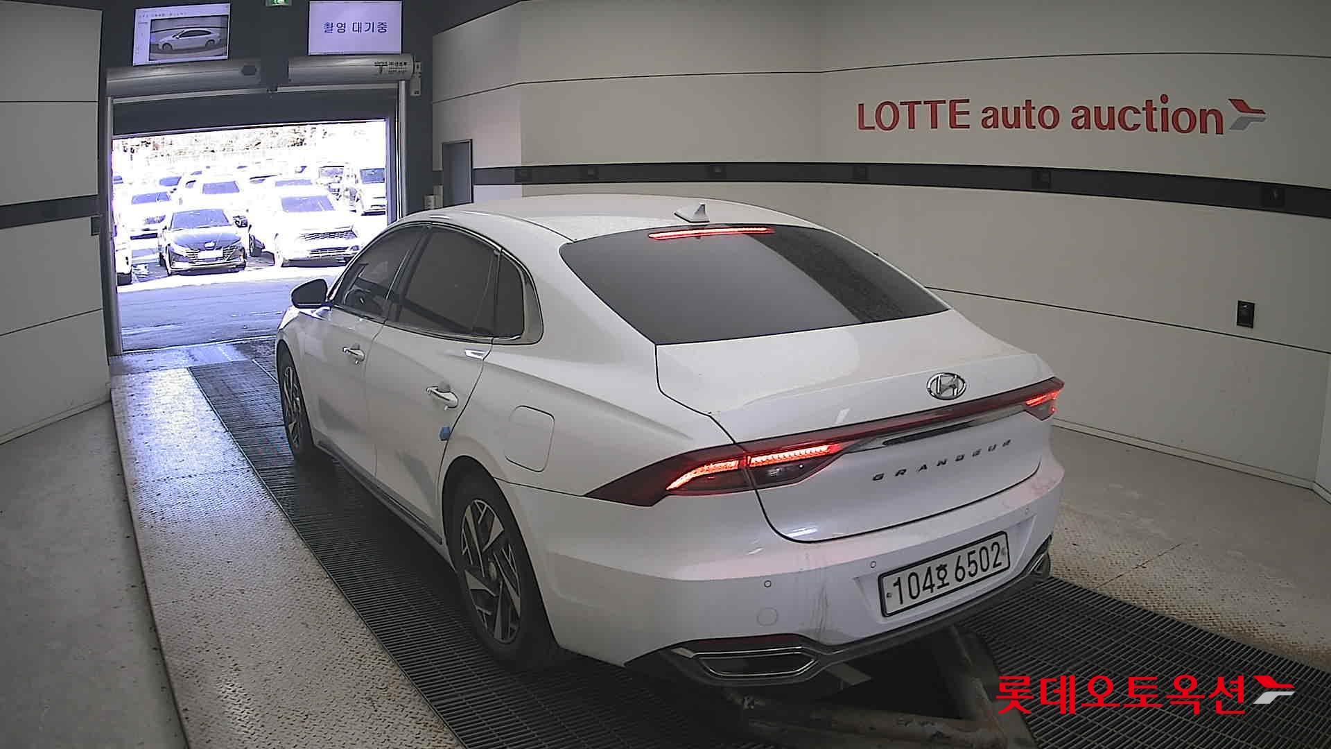 Hyundai Grandeur Hybrid id 3633584 из Кореи 9