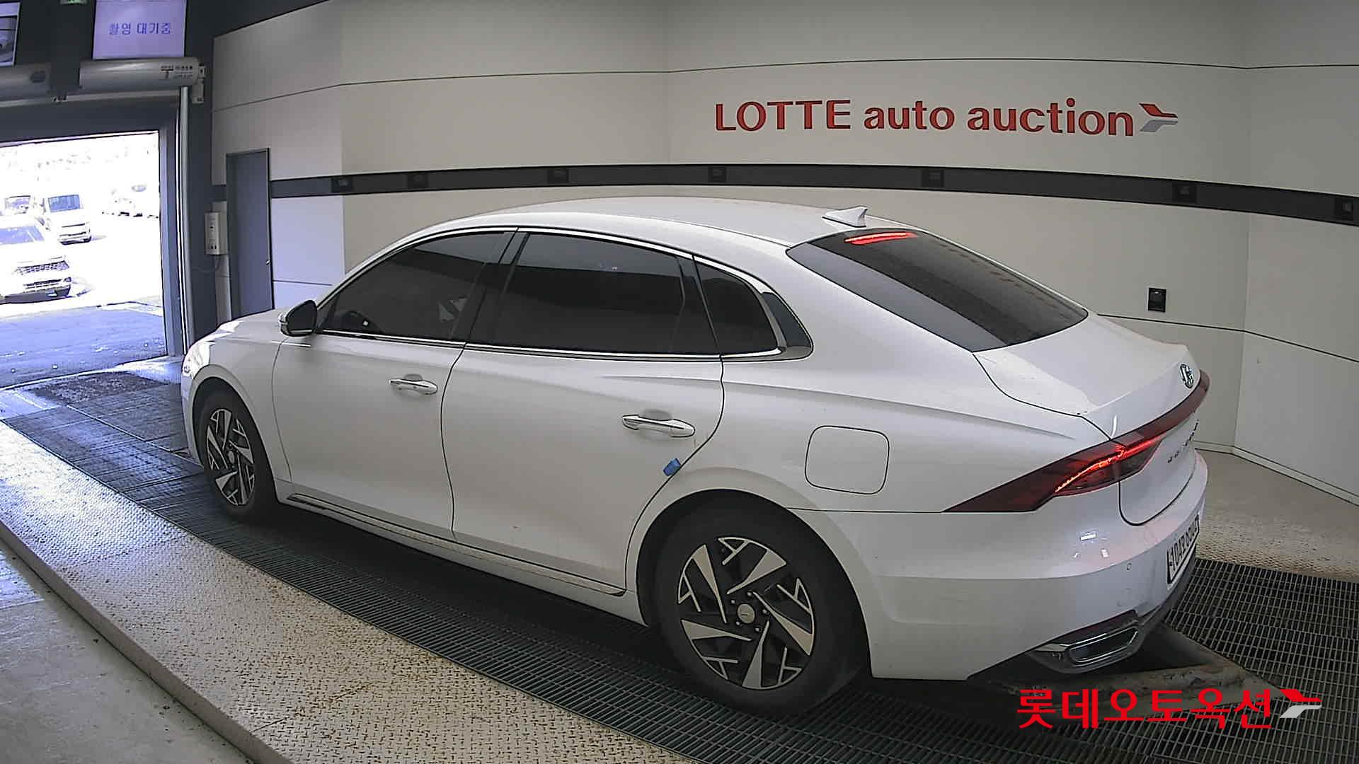 Hyundai Grandeur Hybrid id 3633584 из Кореи 10