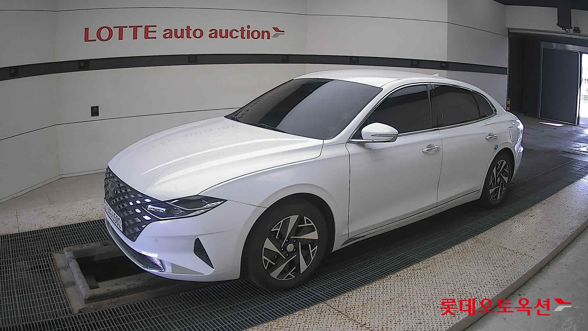 Hyundai Grandeur Hybrid id 3633584 из Кореи 13