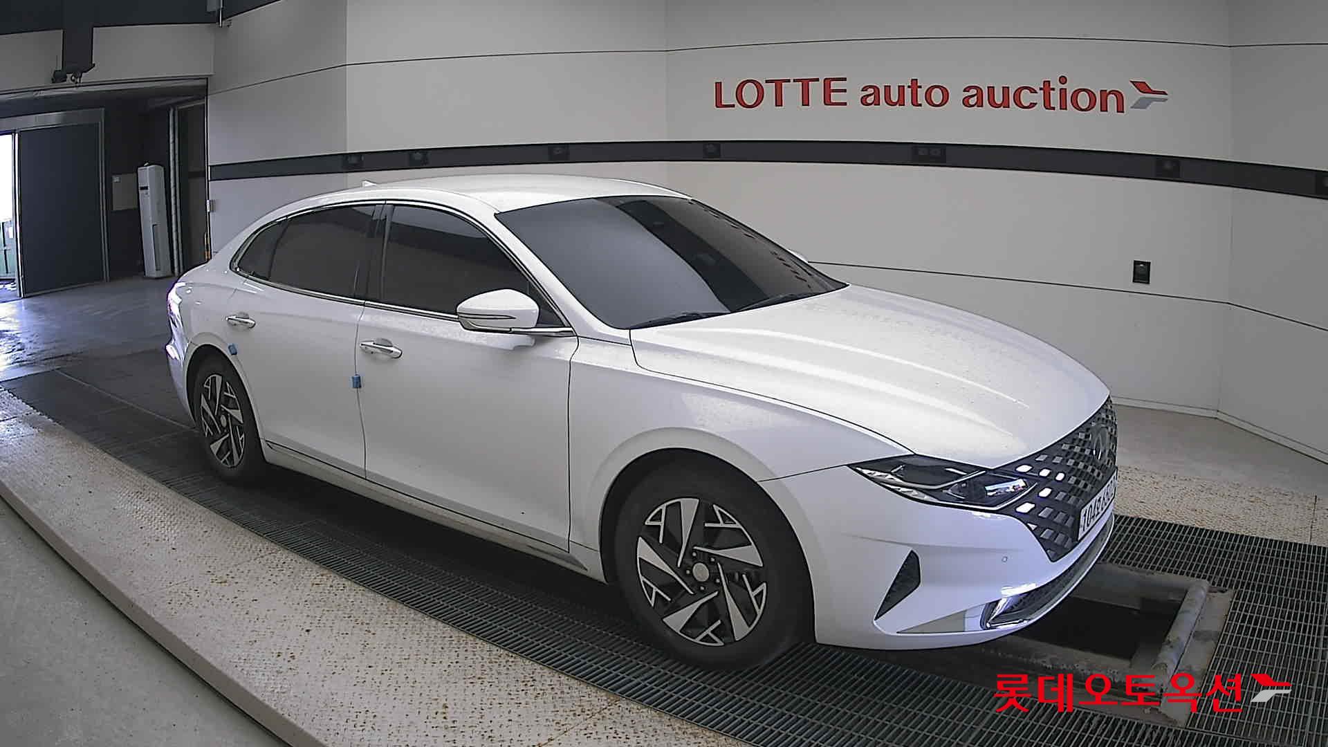 Hyundai Grandeur Hybrid id 3633584 из Кореи 16