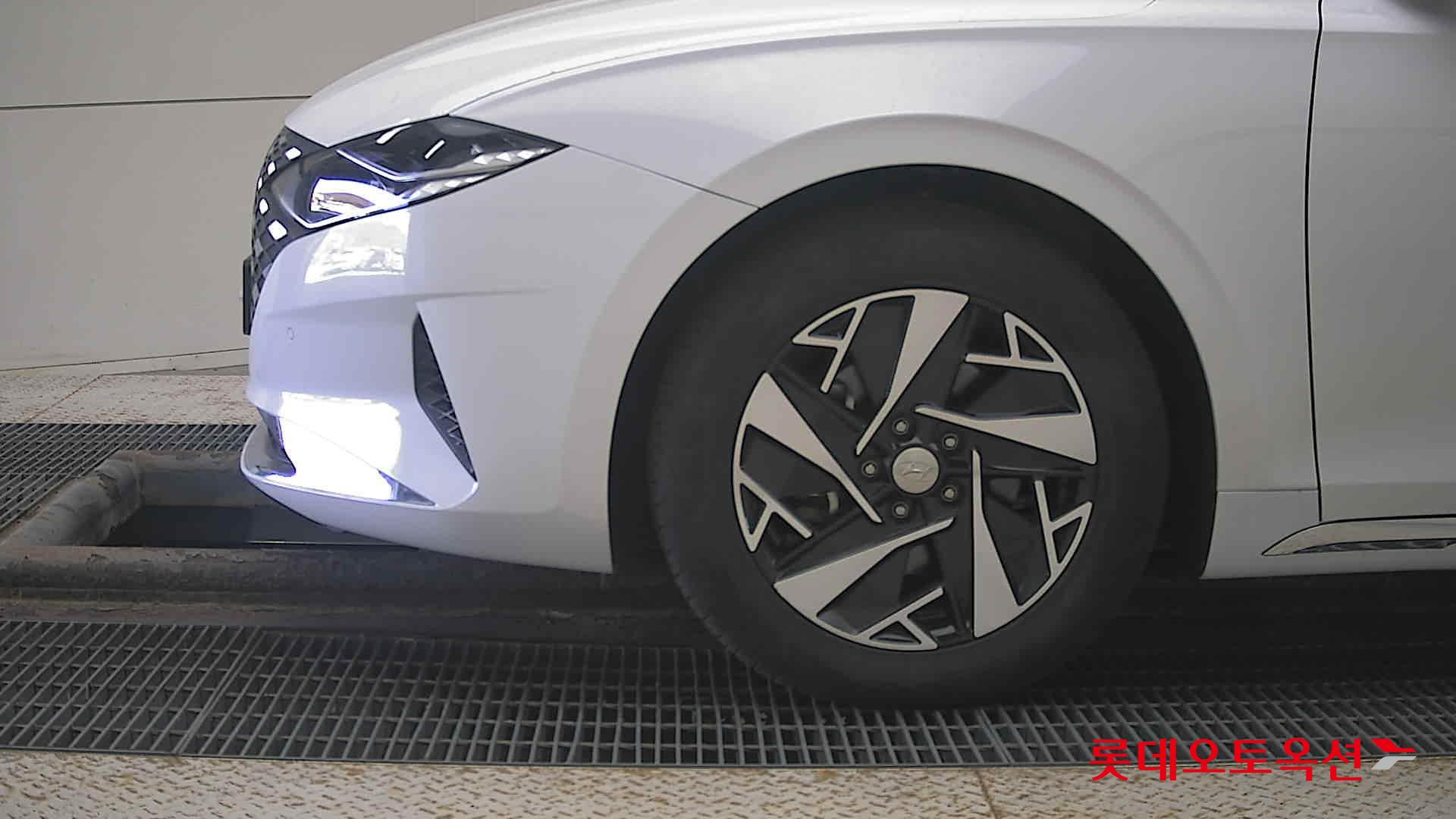 Hyundai Grandeur Hybrid id 3633584 из Кореи 21