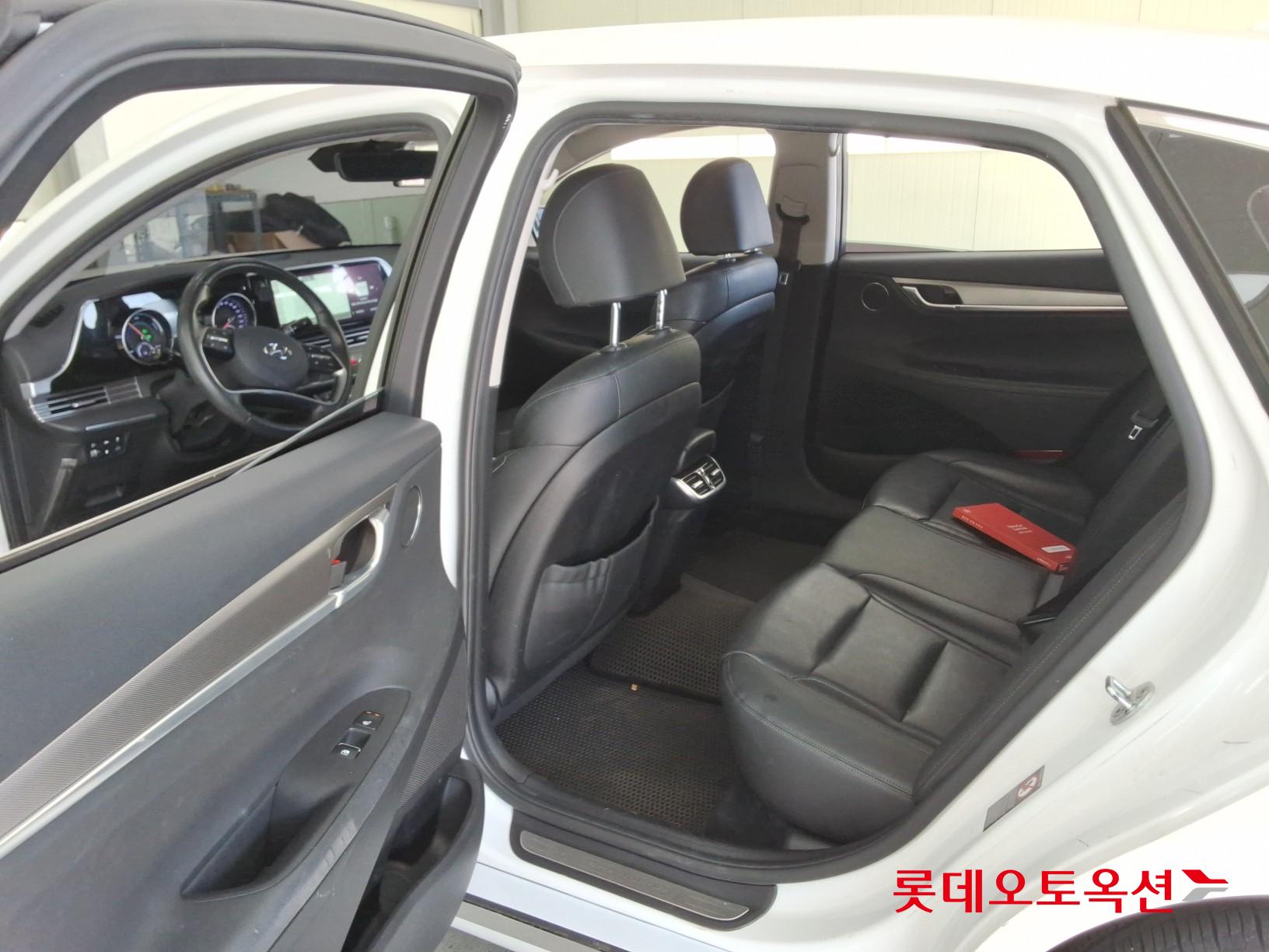 Hyundai Grandeur Hybrid id 3633584 из Кореи 35