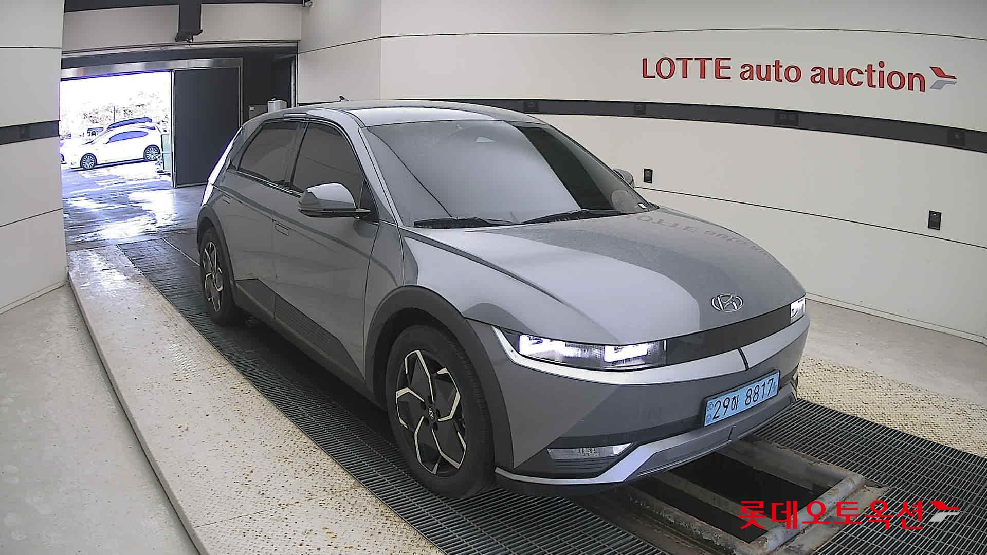 Hyundai IONIQ 5 2022 Galactic Grey Metallic из Кореи, фото 2