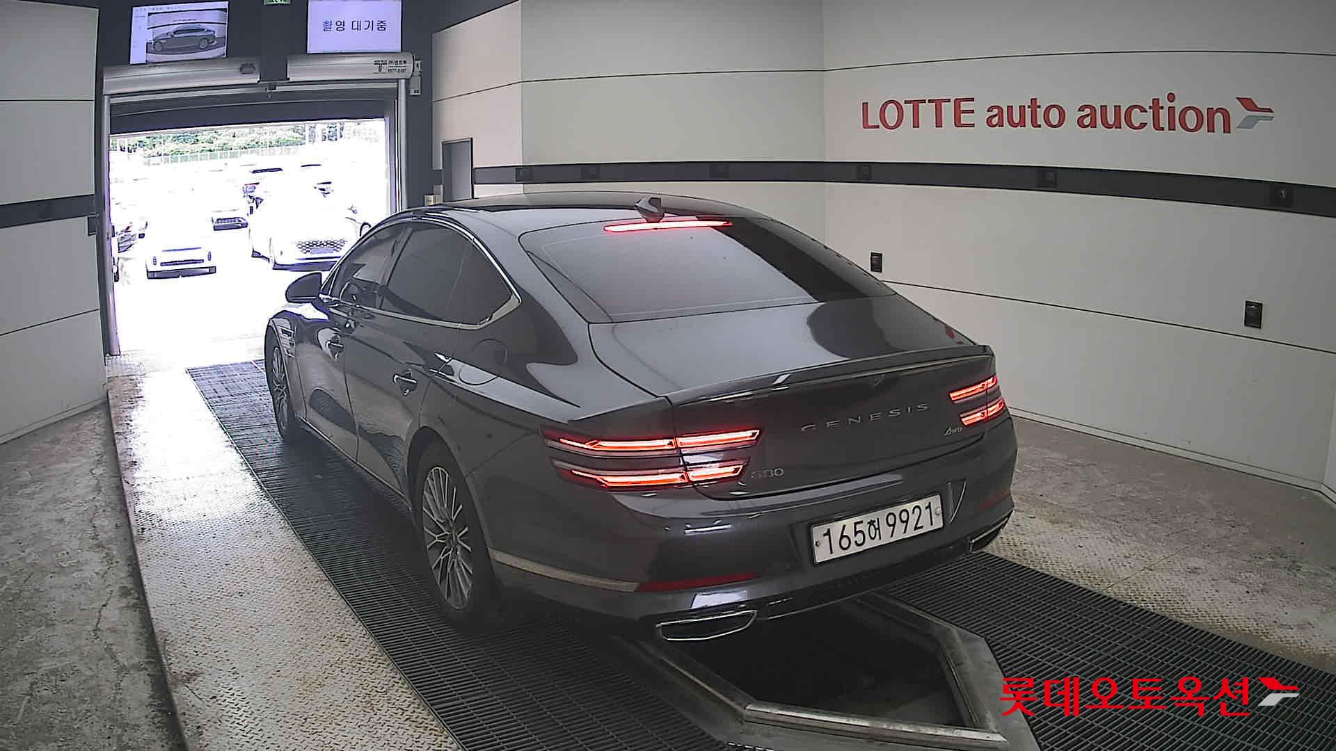 2022 - genesis g80