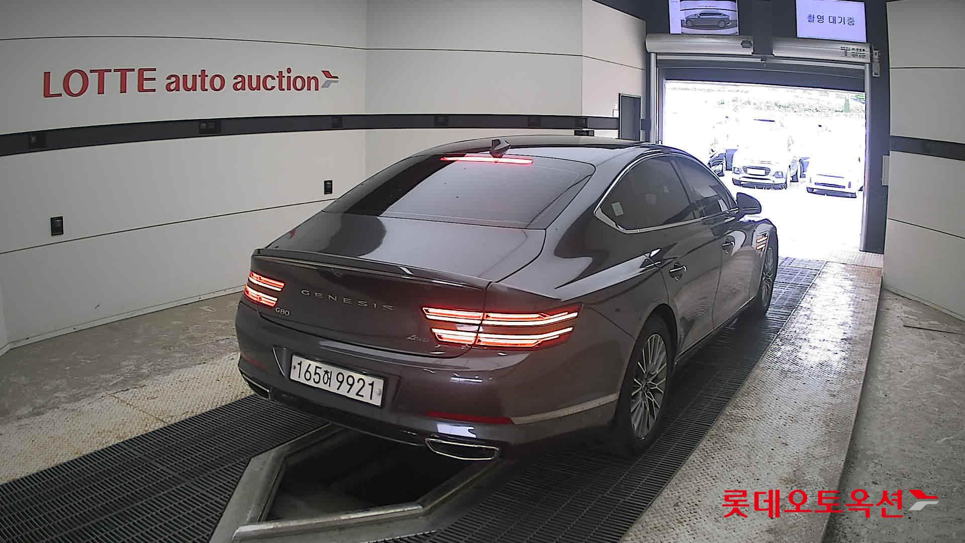 2022 - genesis g80