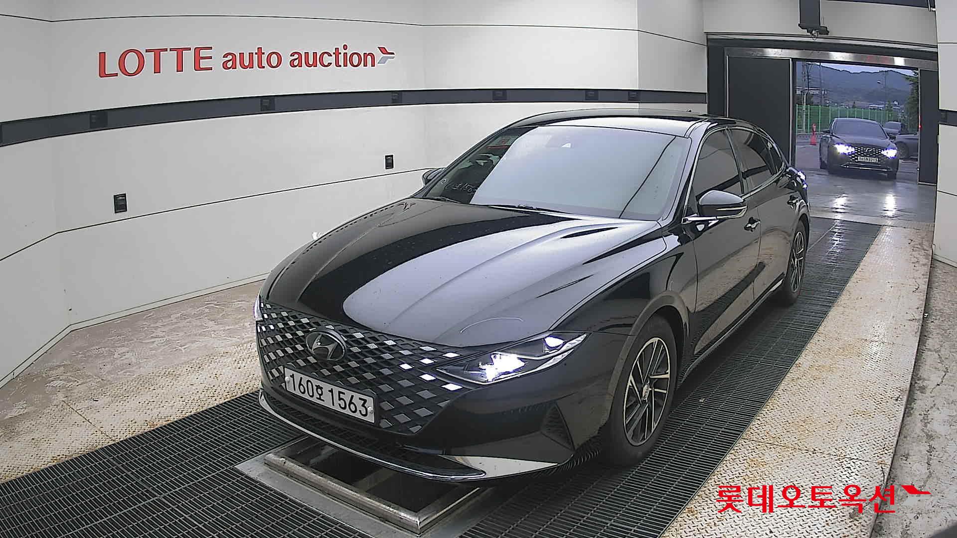 2021 - hyundai grandeur