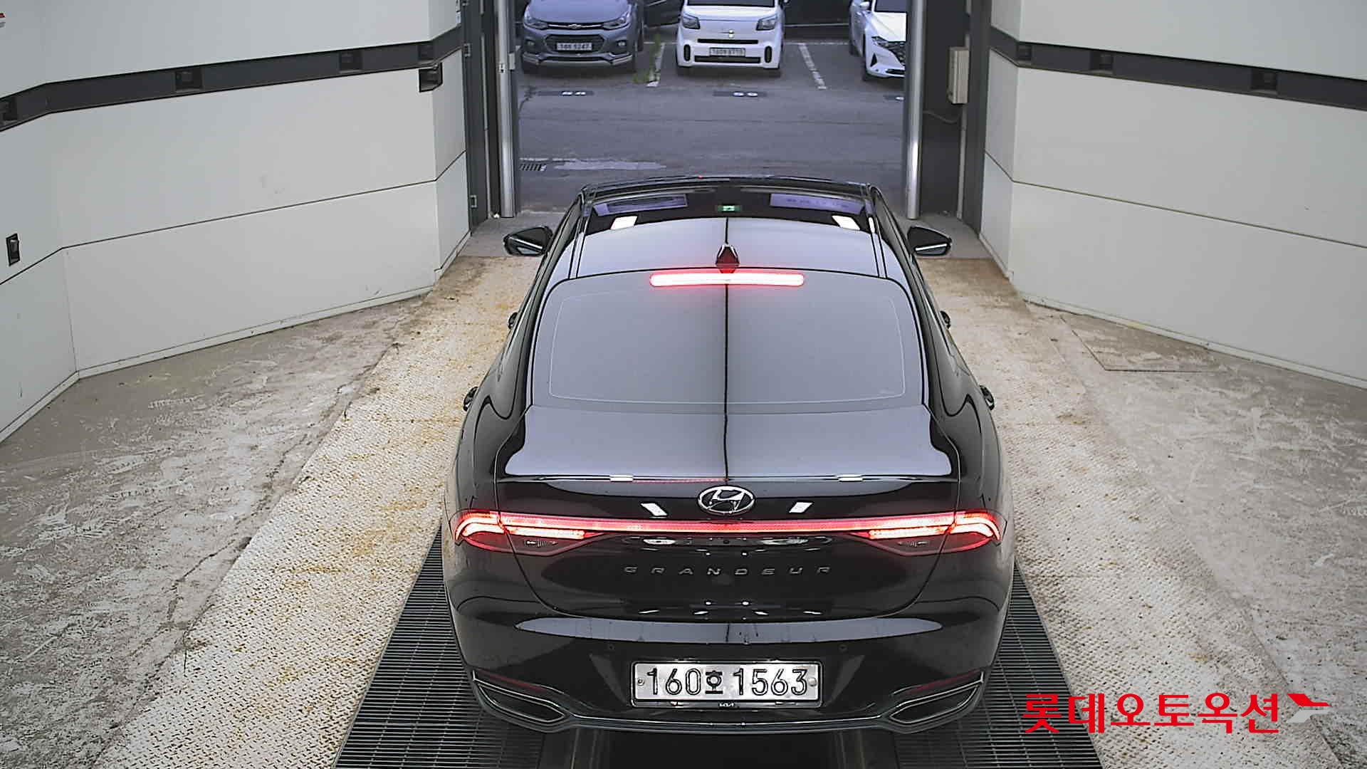 2021 - hyundai grandeur