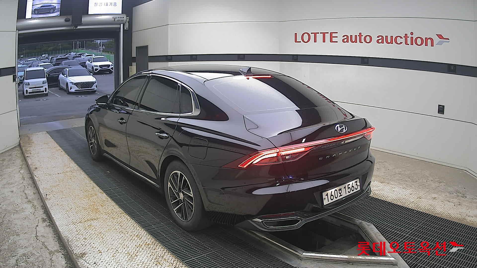 2021 - hyundai grandeur