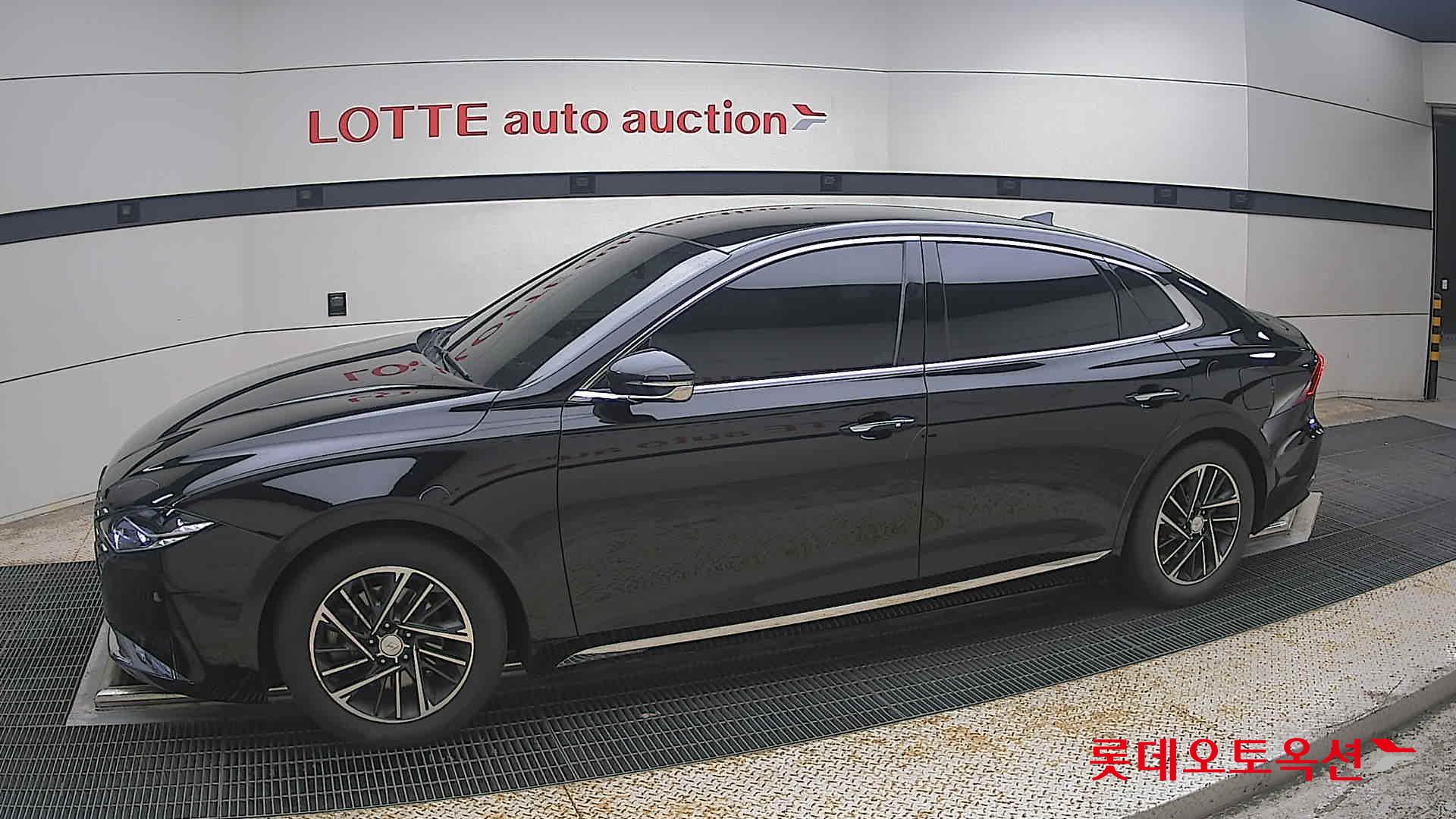 2021 - hyundai grandeur