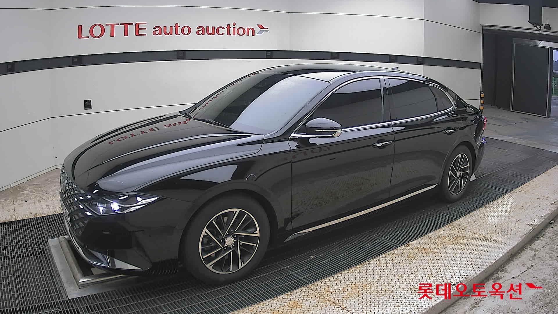2021 - hyundai grandeur
