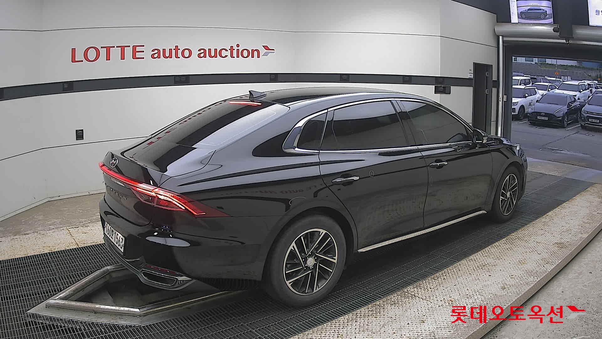 2021 - hyundai grandeur