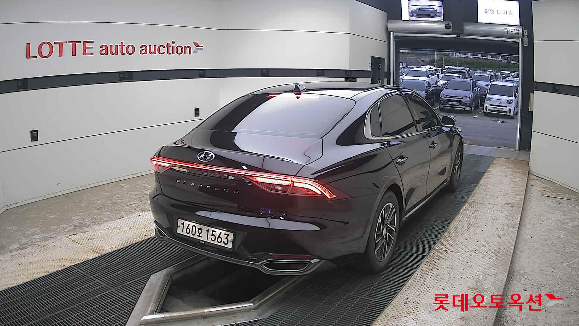2021 - hyundai grandeur