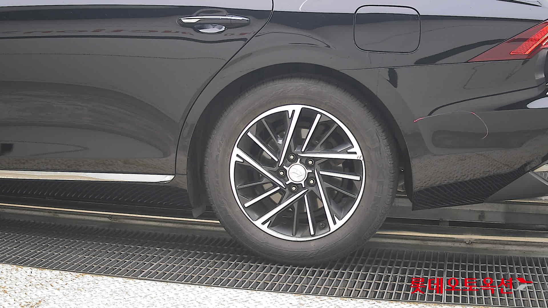 2021 - hyundai grandeur