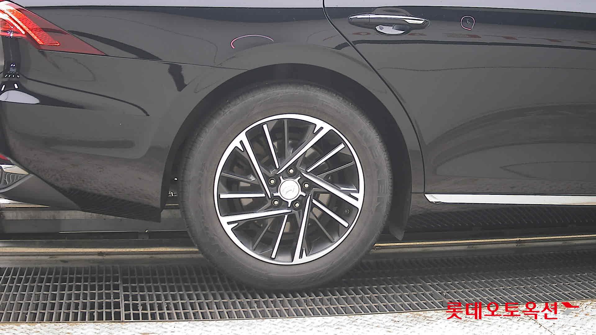 2021 - hyundai grandeur
