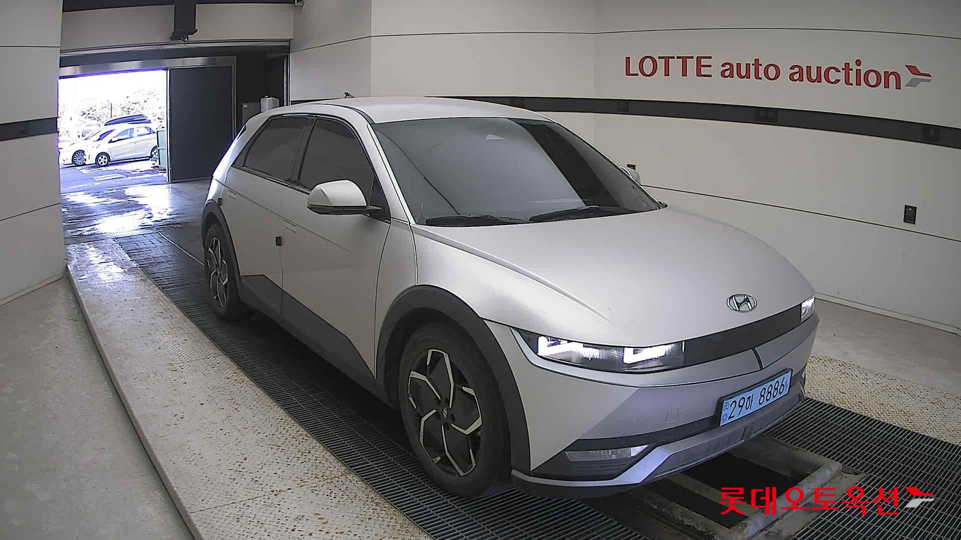 Hyundai IONIQ 5 2022 Gravity Gold Mat из Кореи, фото 2