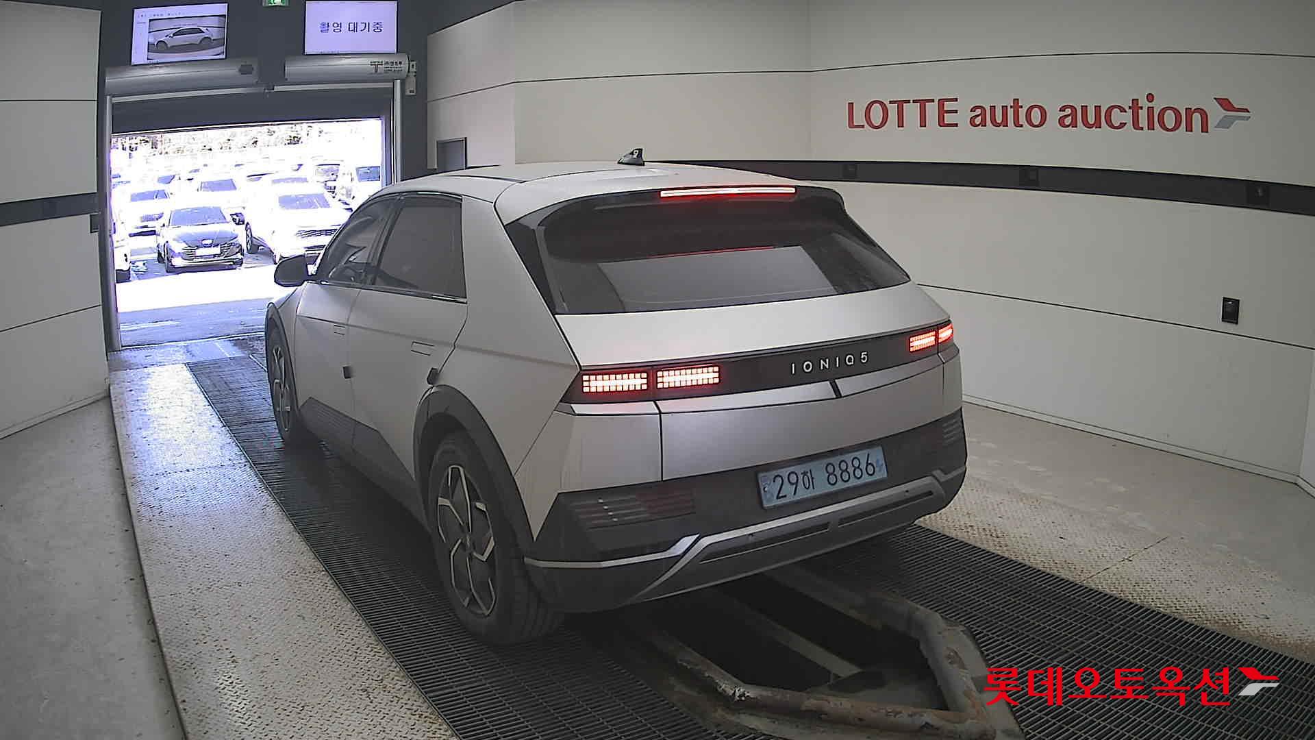 Hyundai IONIQ 5 id 3633571 из Кореи 9