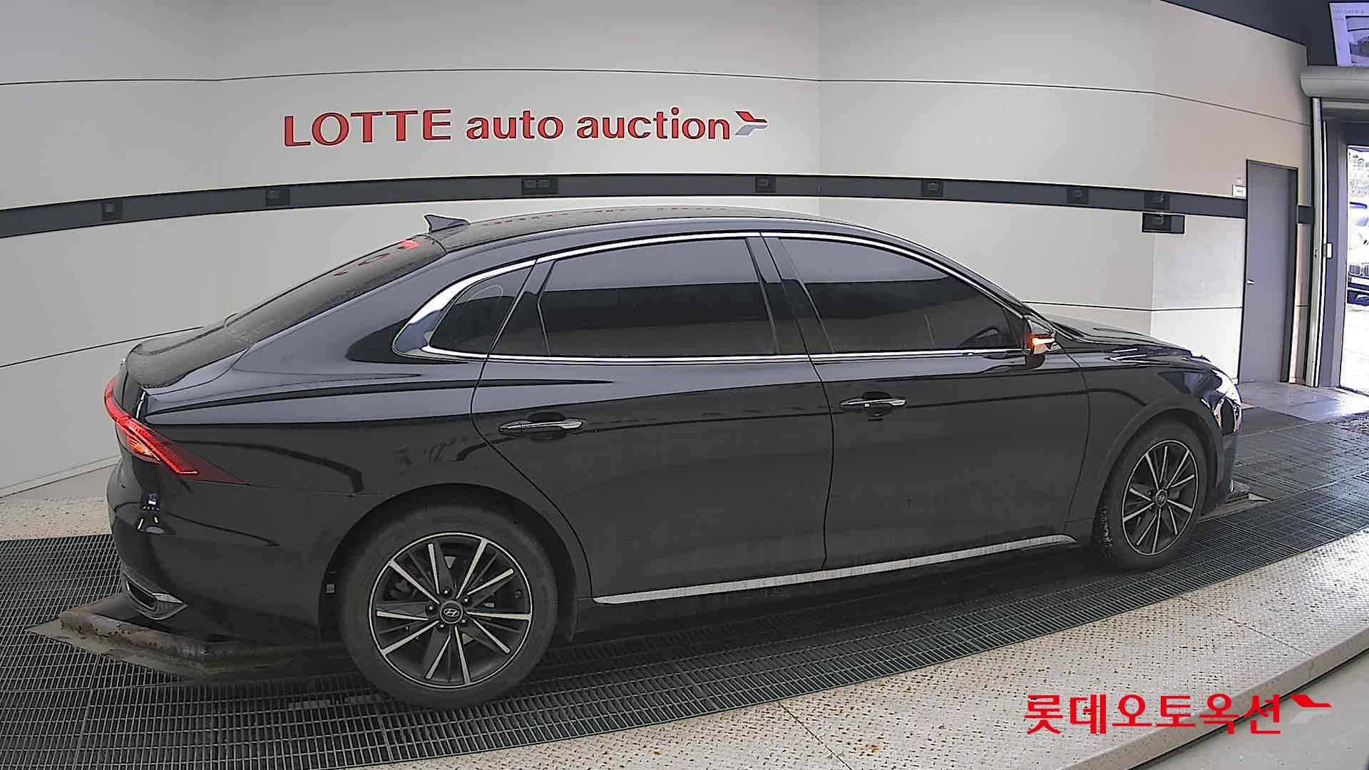 Hyundai Grandeur id 3628759 из Кореи 18