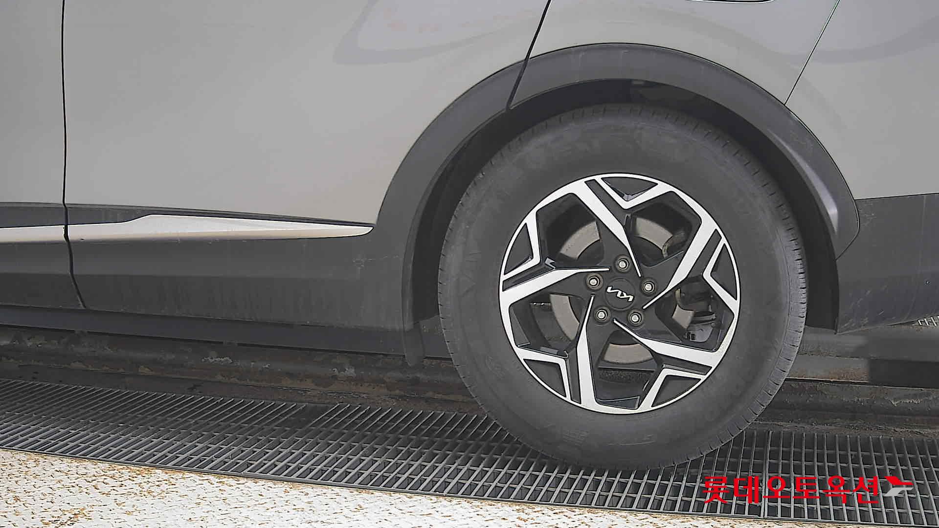 Kia Sportage id 3633653 из Кореи 22