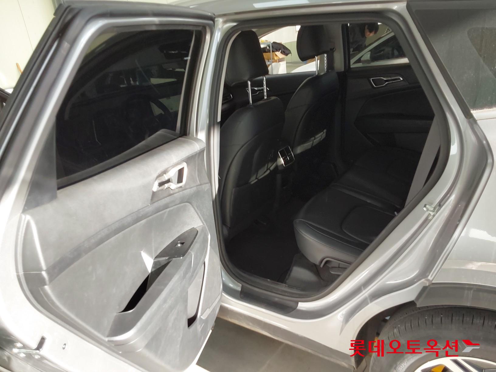 Kia Sportage id 3633653 из Кореи 37