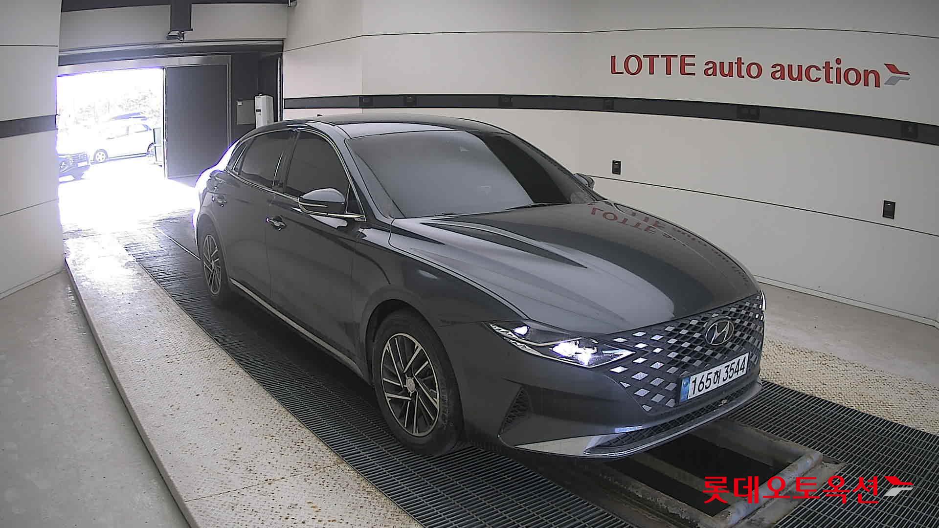 Hyundai Grandeur 2022 Nocturne Grey Metallic из Кореи, фото 2