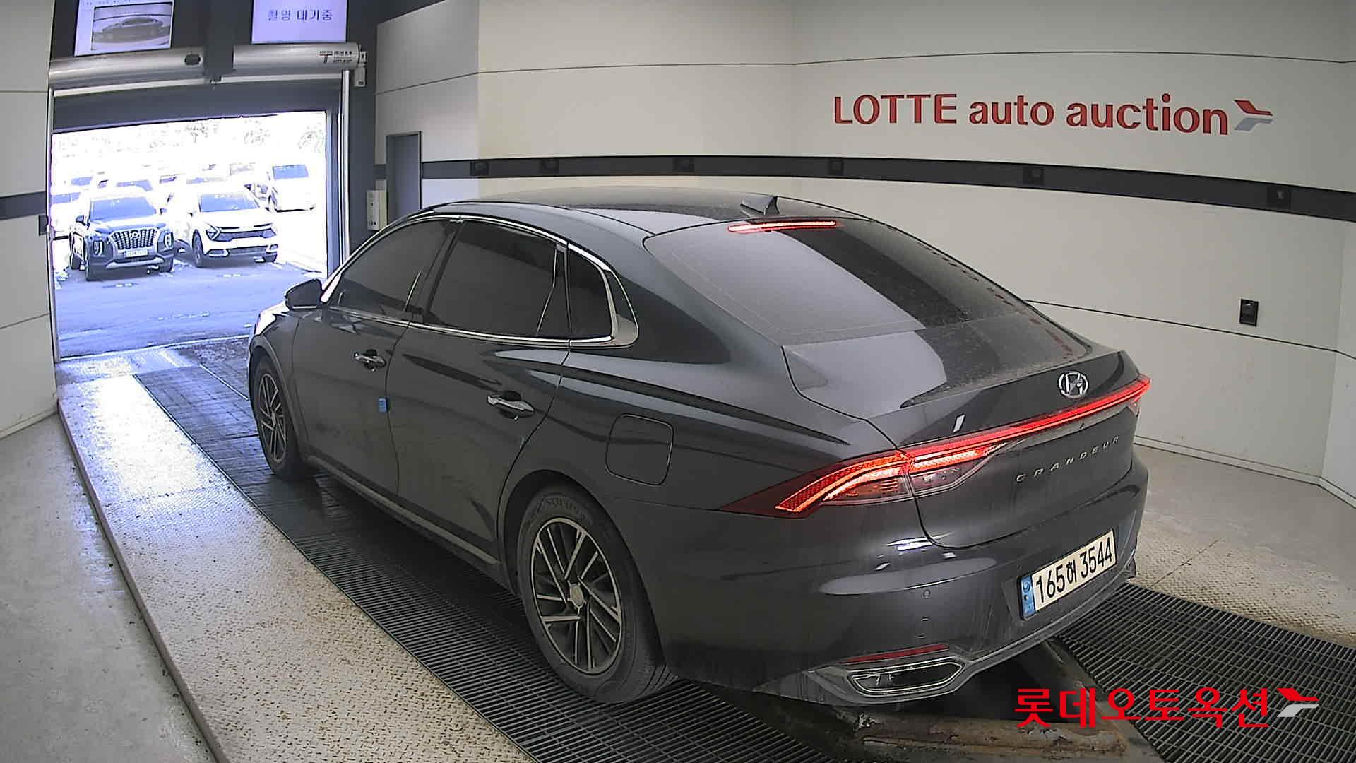 Hyundai Grandeur 2022 Nocturne Grey Metallic из Кореи, фото 6