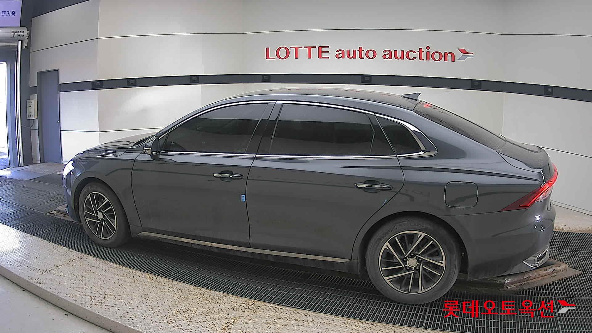 Hyundai Grandeur id 3633583 из Кореи 11